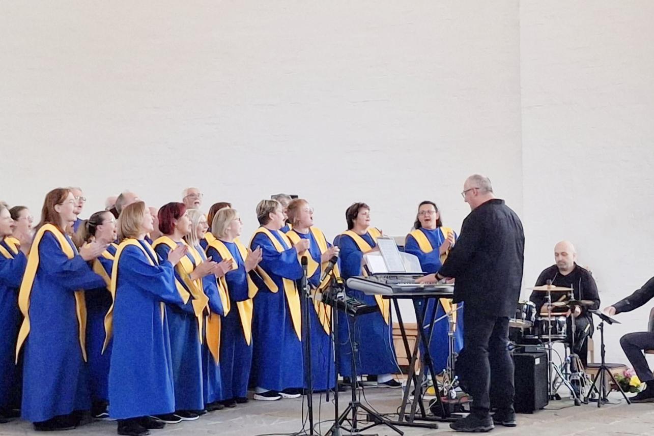 Modern Church Choir Nalbach