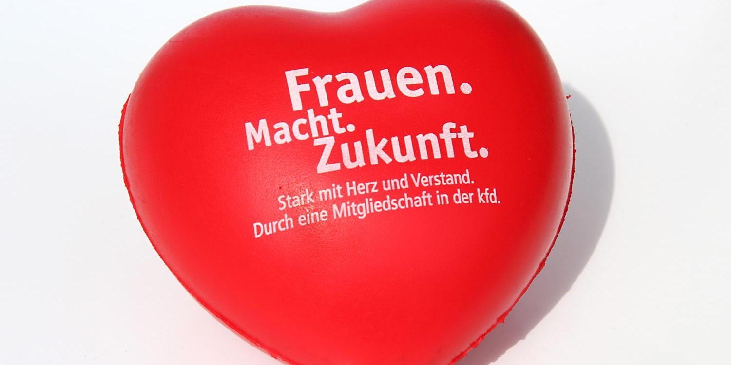 Frauen. Macht. Zukunft. (c) frauen_macht_zukunft_by_peter_weidemann_pfarrbriefservice_0 Frauen. Macht. Zukunft.
